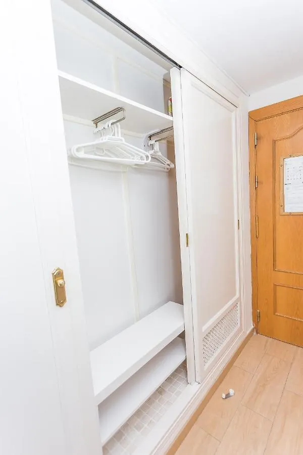 New Studio In Stella Maris With Stunning Sea Views 푸엔히롤라 0*,  스페인